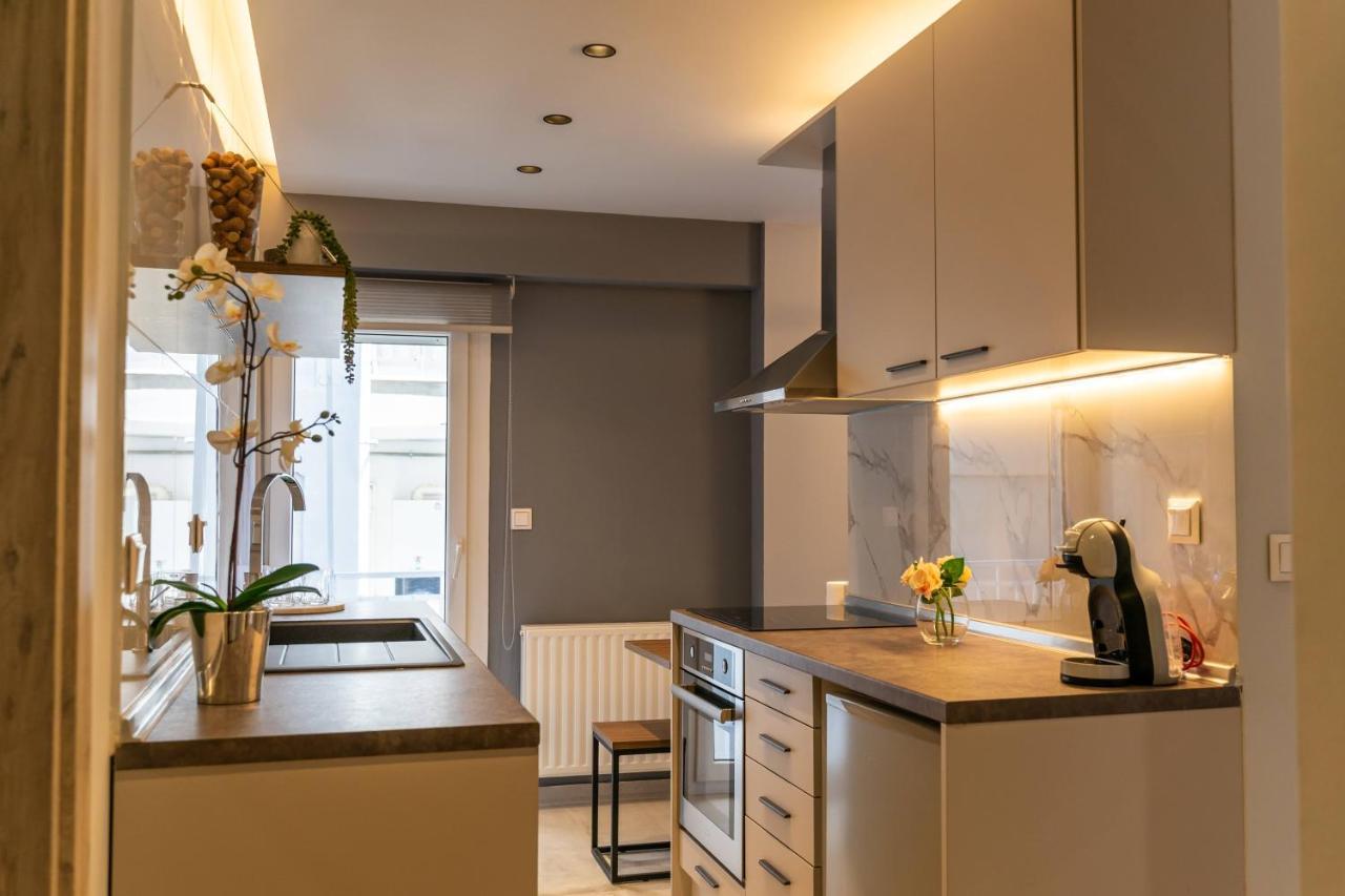 Cozy Modern Apartment Inside The City Center เทสซาโลนิกิ ภายนอก รูปภาพ