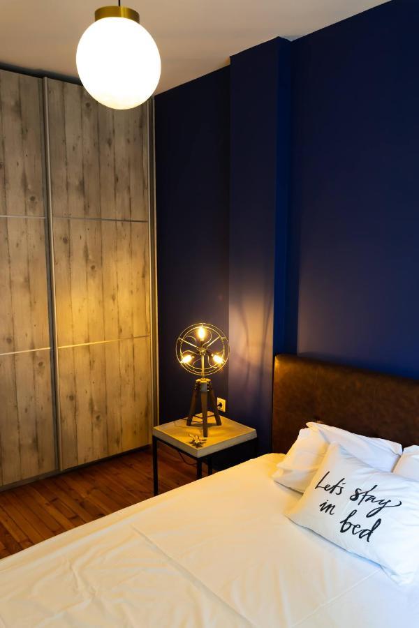Cozy Modern Apartment Inside The City Center เทสซาโลนิกิ ภายนอก รูปภาพ
